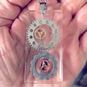 Silver Stainless Steel Handmade Resin Steampunk Gear Industrial Necklace New